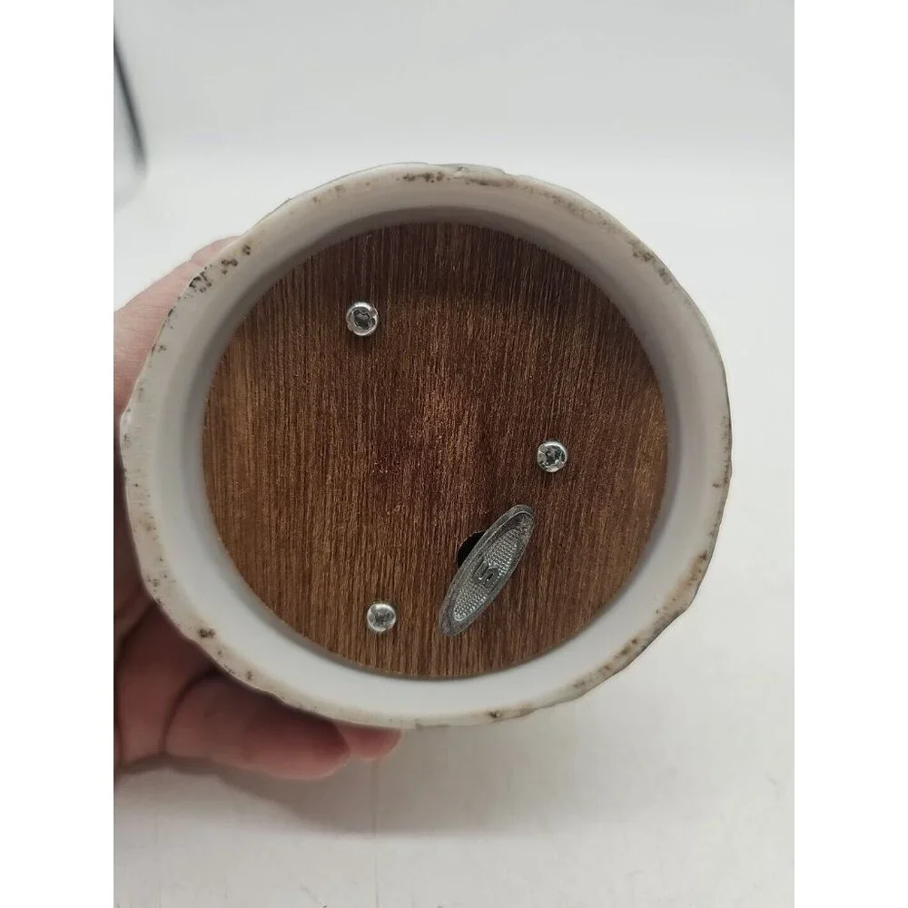 Vintage  Owl Music‎ Box On Barrel Works